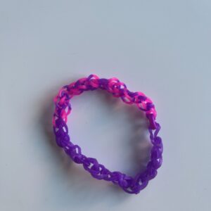 Armband 02 – handgjord skapelse av Alma och Emilia